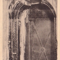 Portal w sieni kamienicy