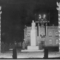 Pomnik Józefa Piłsudskiego w parku Praskim