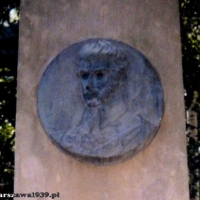 Pomnik Kaczkowskiego - medalion