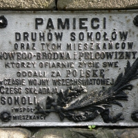 Pomnik pamięci Druhów Sokołów - zachowana tablica