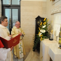 Wprowadzenie relikwi Jana Pawła II