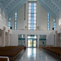 Sanktuarium Matki Bożej Nauczycielki Młodzieży - wnętrze