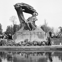 Ponowne odsłonięcie pomnika Fryderyka Chopina