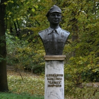 Pomnik Aleksandra Kamińskiego